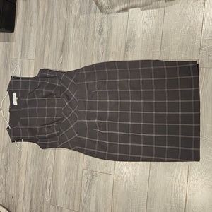 EUC Kasper Women's sleeveless Midi Dress sz 6, 1/2 zippered back